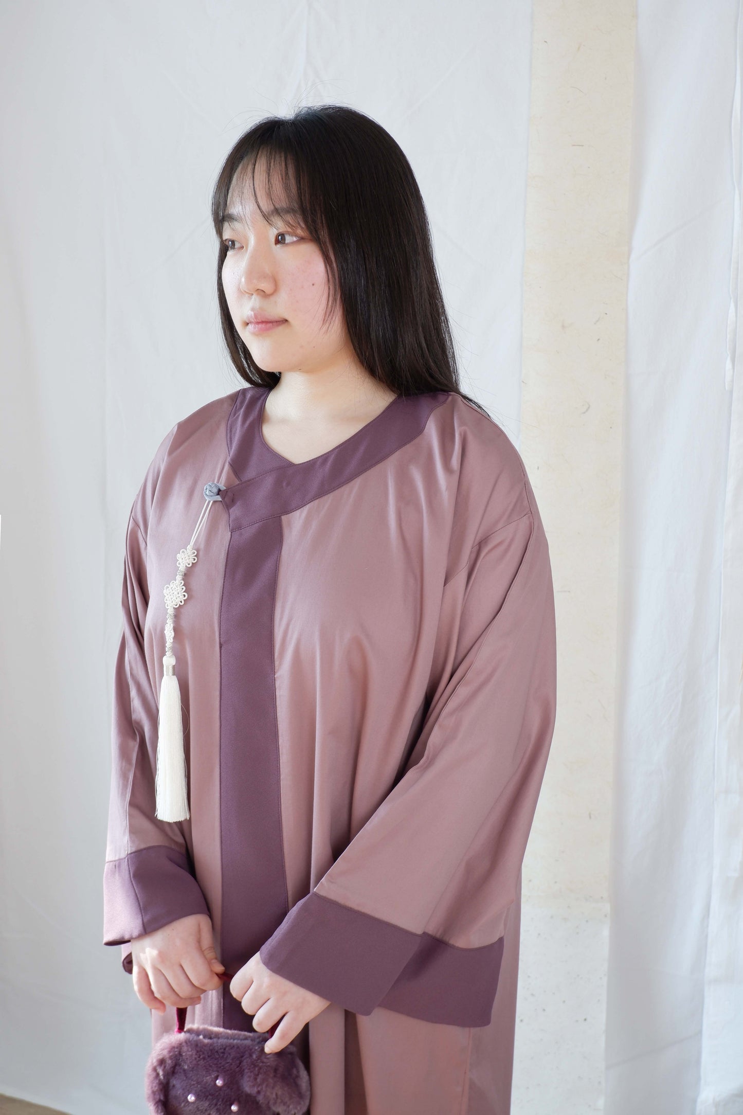 Satin Pleated Abaya Mauve